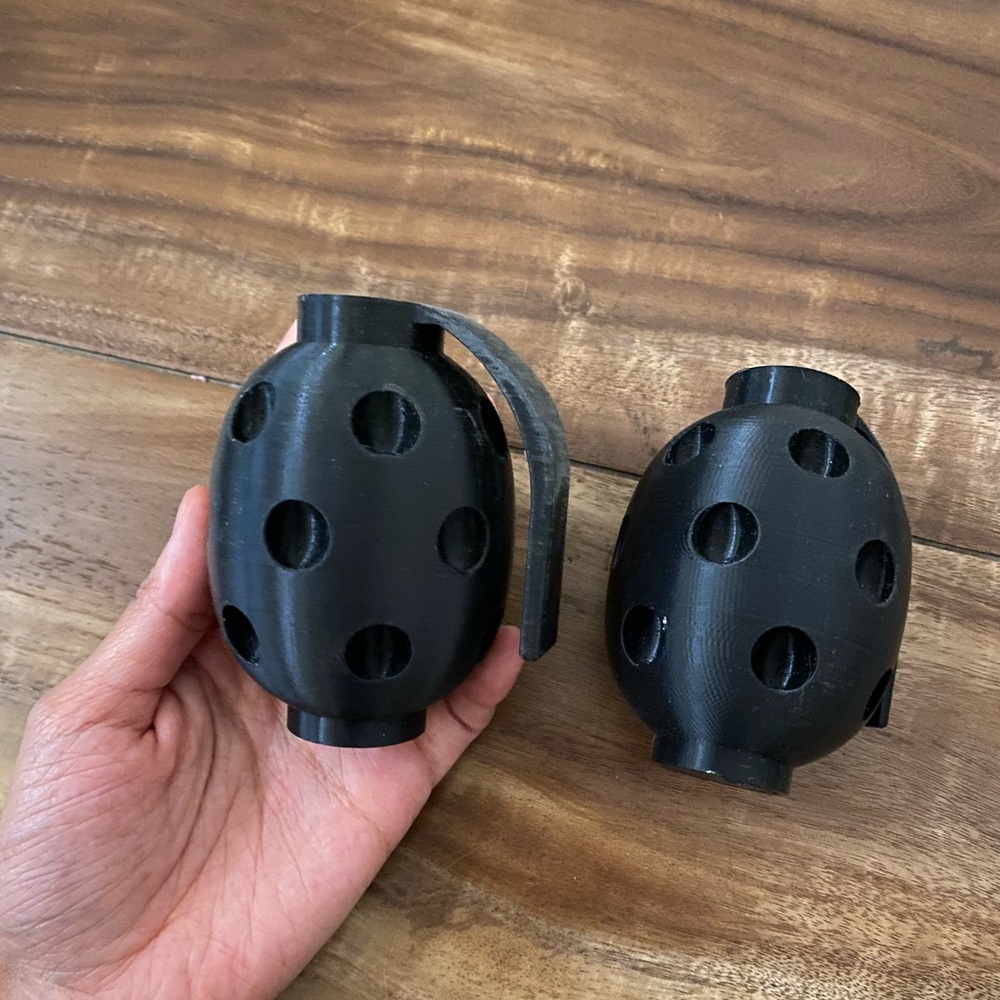 My Hero Academia Bakugo Cosplay Props - unfinished 3d print